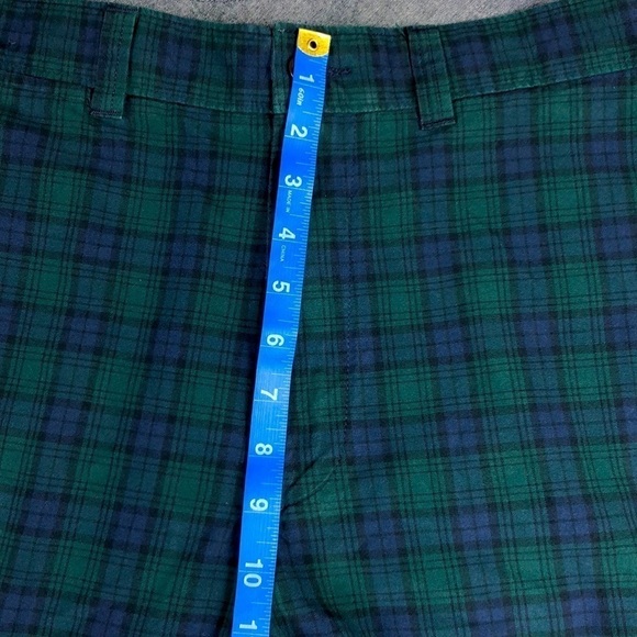 Cremieux Green/Blue Plaid Shorts Size 35 - Picture 5 of 11